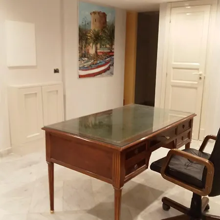 Federico 70 Acquamarina Luxury * Palermo